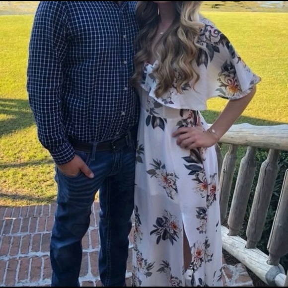 Pink Lily open back floral maxi - Picture 9 of 9